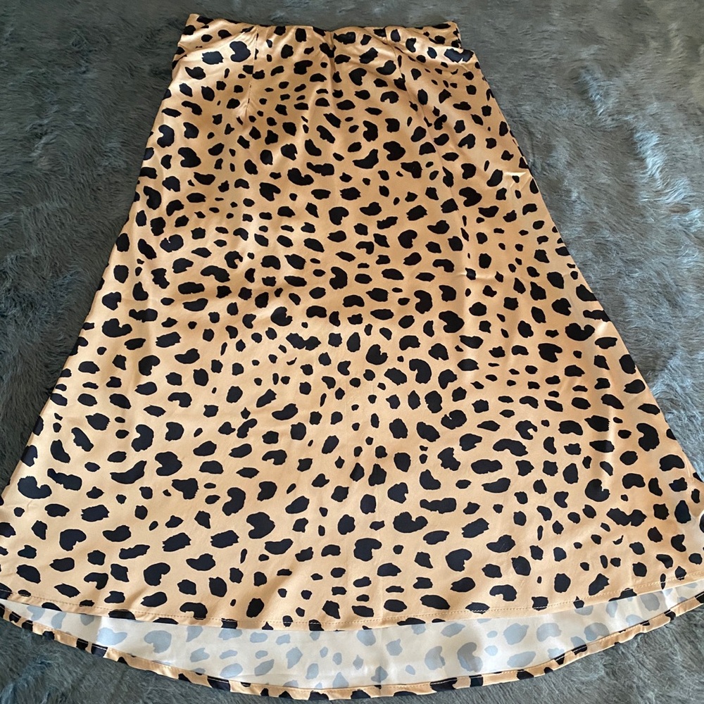 Leopard 90s Inspired Satin Skirt - New - Picture 7 of 7